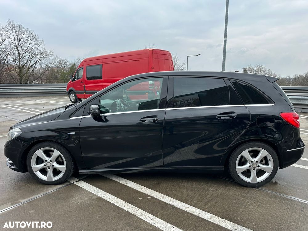 Mercedes-Benz B 180 BlueEfficiency Edition 1 - 3