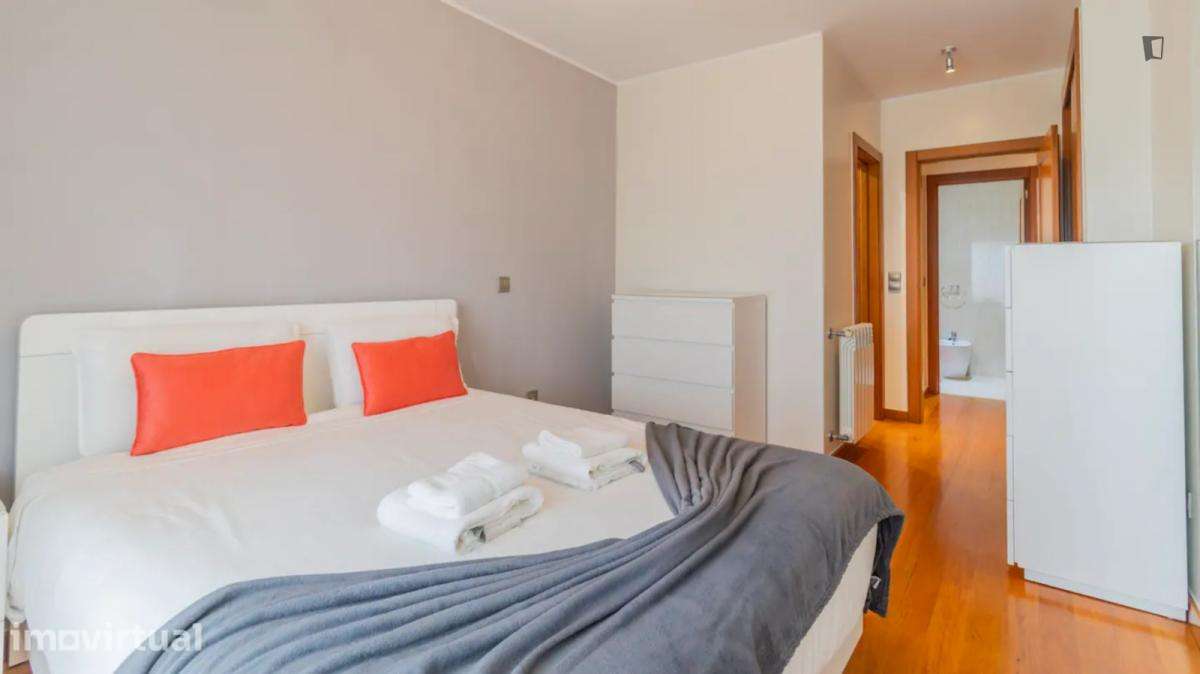 Apartamento com 2 quartos - localizado em Matosinhos - Grande imagem: 4/9