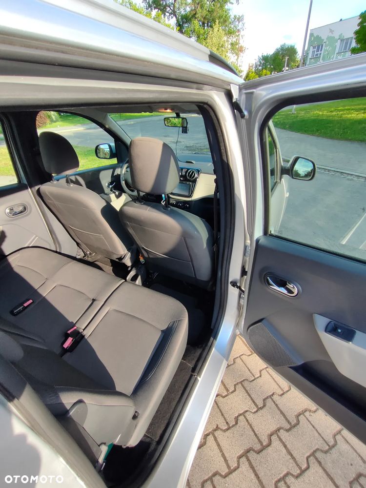 Dacia Lodgy dCi 110 Prestige - 19