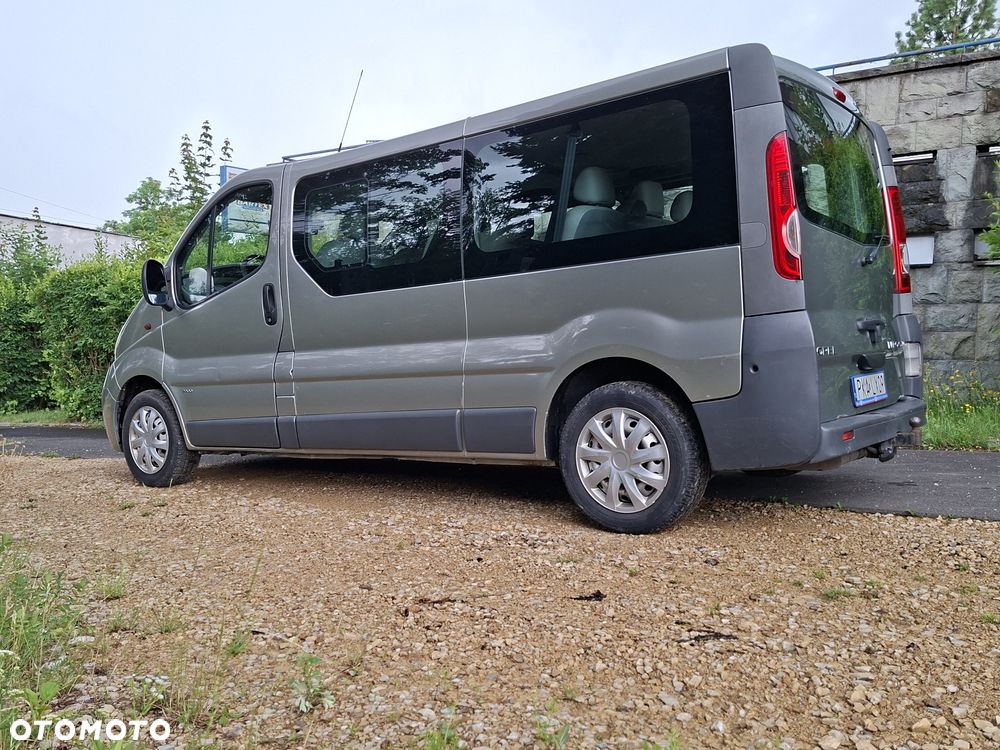 Opel Vivaro - 4