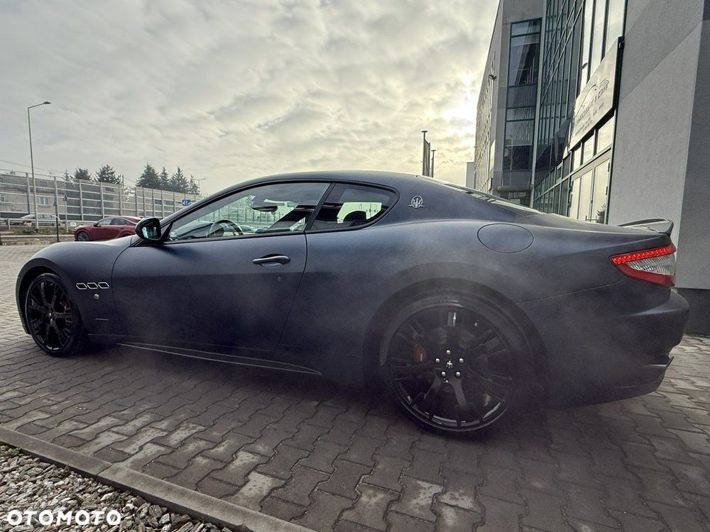 Maserati GranTurismo - 8