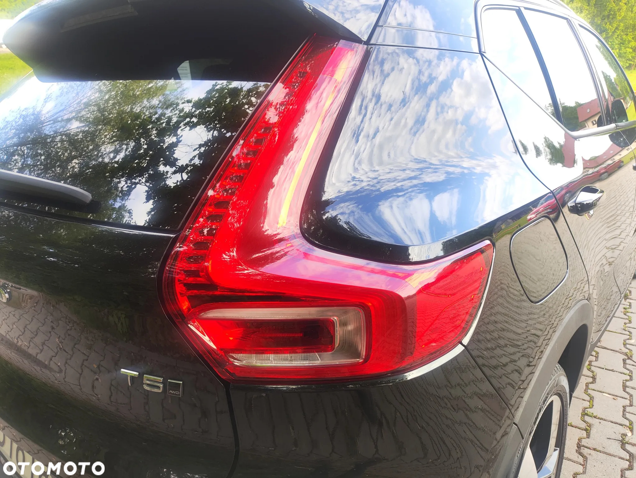 Volvo XC 40 - 35