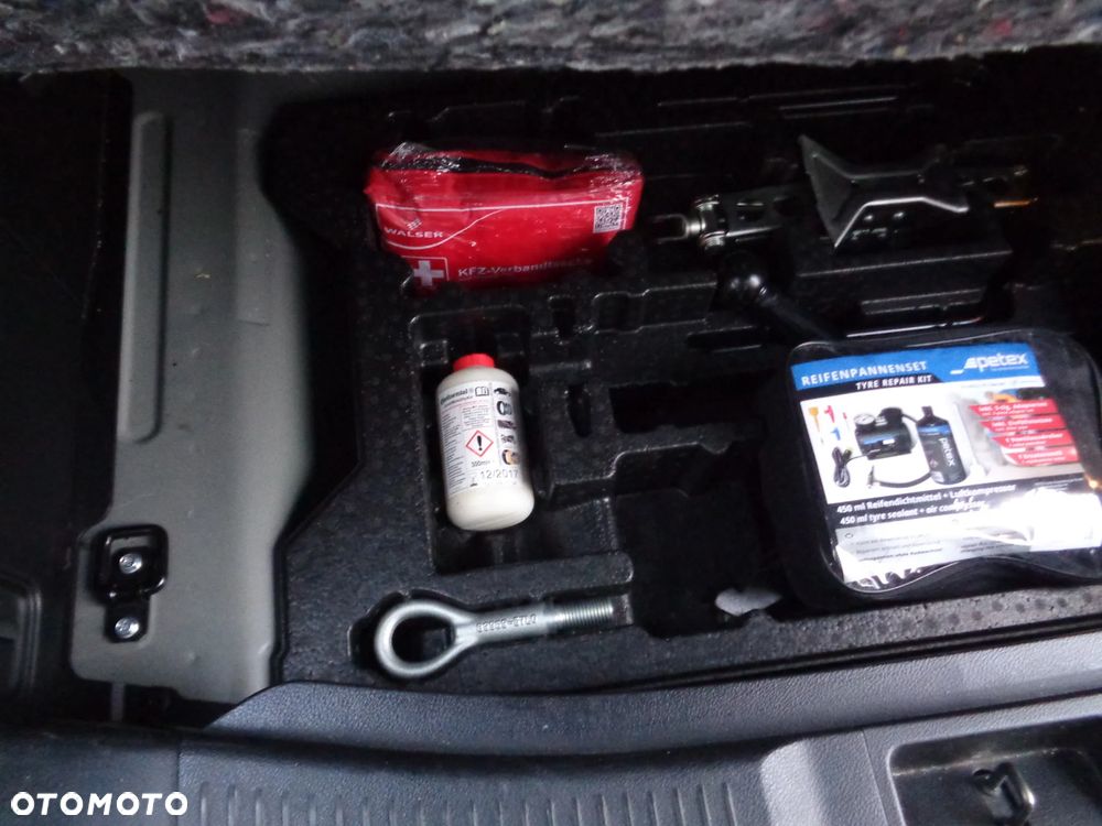 Suzuki SX4 Classic 1.6 VVT Automatik 4x2 Style - 21