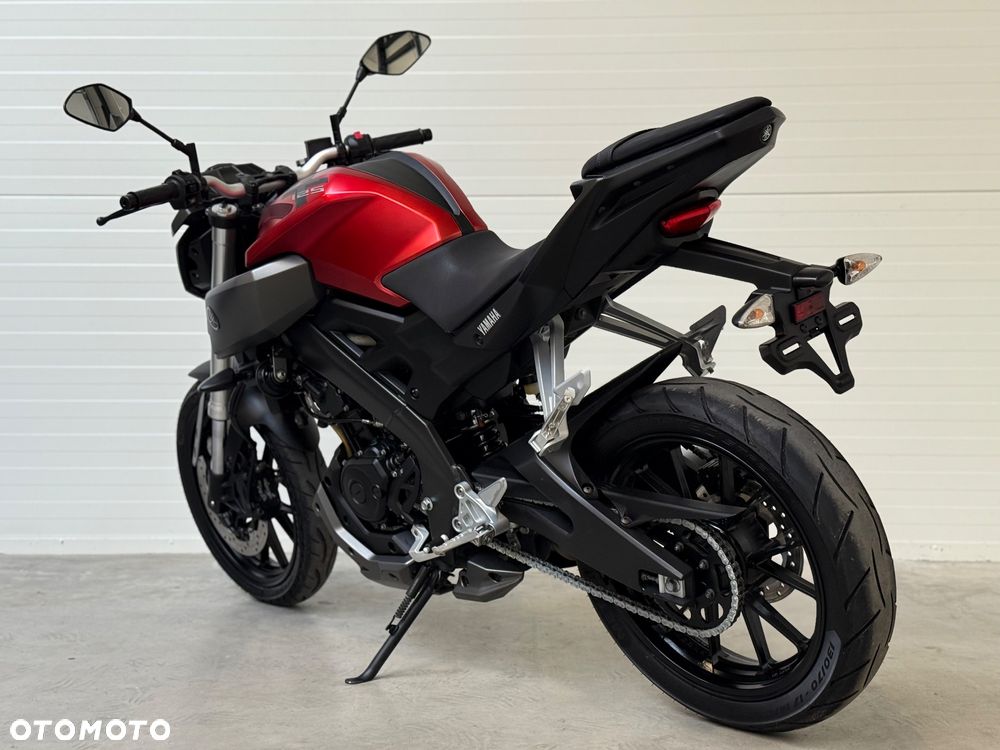 Yamaha MT - 5