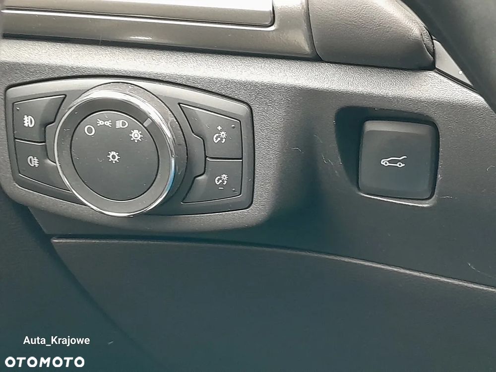 Ford Mondeo 2.0 Hybrid Vignale Plus - 29