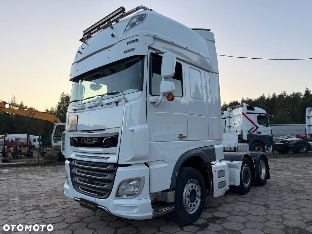 DAF XF 106 530 PUSHER 6x2 / RETARDER INTARDER / 3 OSIE / PRZEBIEG 668 851 KM / NAJMOCNIEJSZY SILNIK 530 KM / NAJWIĘKSZA KABINA SUPER SPACE CAB / 2017 ROK !! - 3