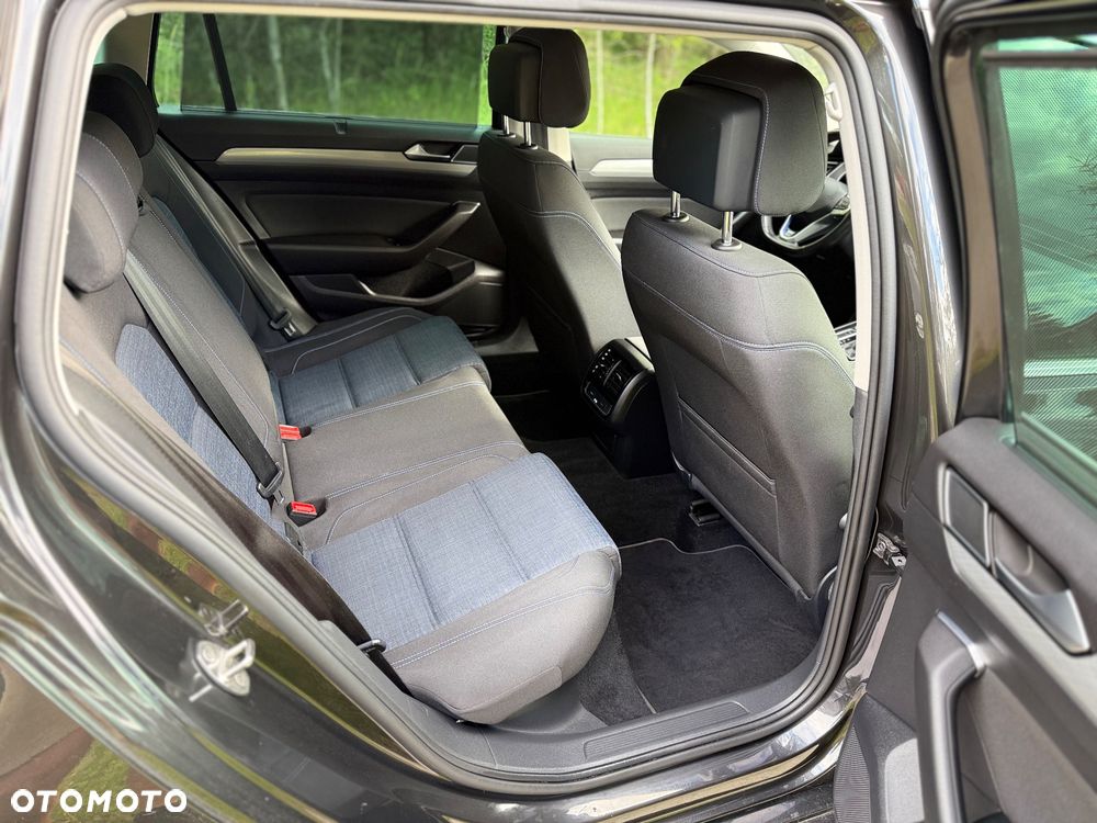 Volkswagen Passat 1.4 TSI Plug-In Hybrid GTE DSG - 11