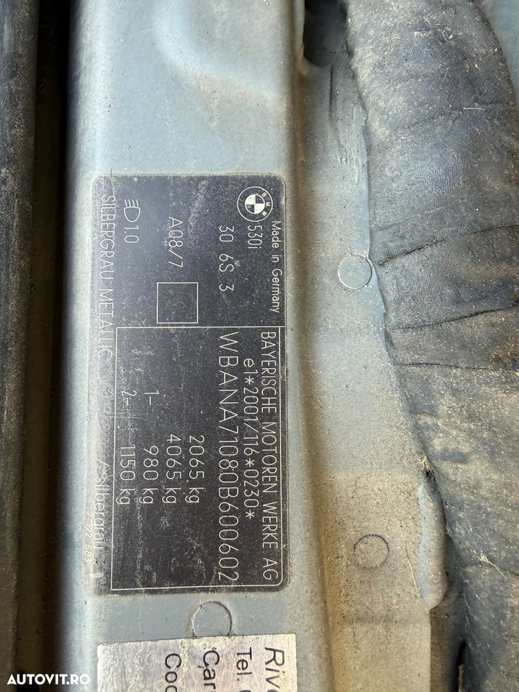 BMW Seria 5 530iA - 9