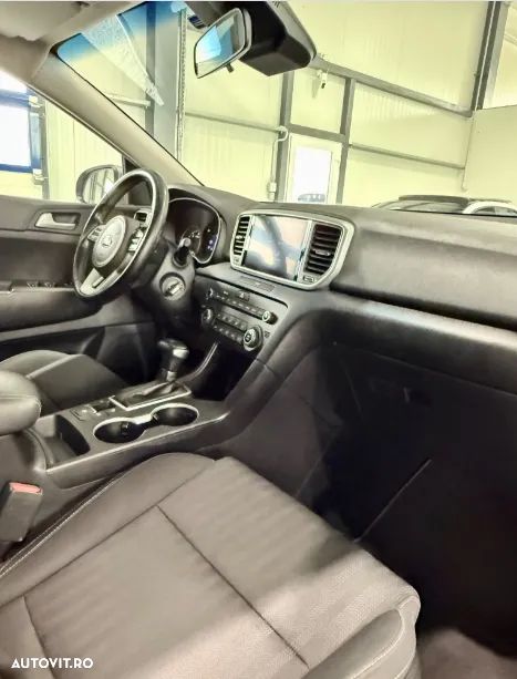 Kia Sportage 1.6 CRDI 2WD Eco-Dynamics+ (48V M-H) DCT Vision - 8