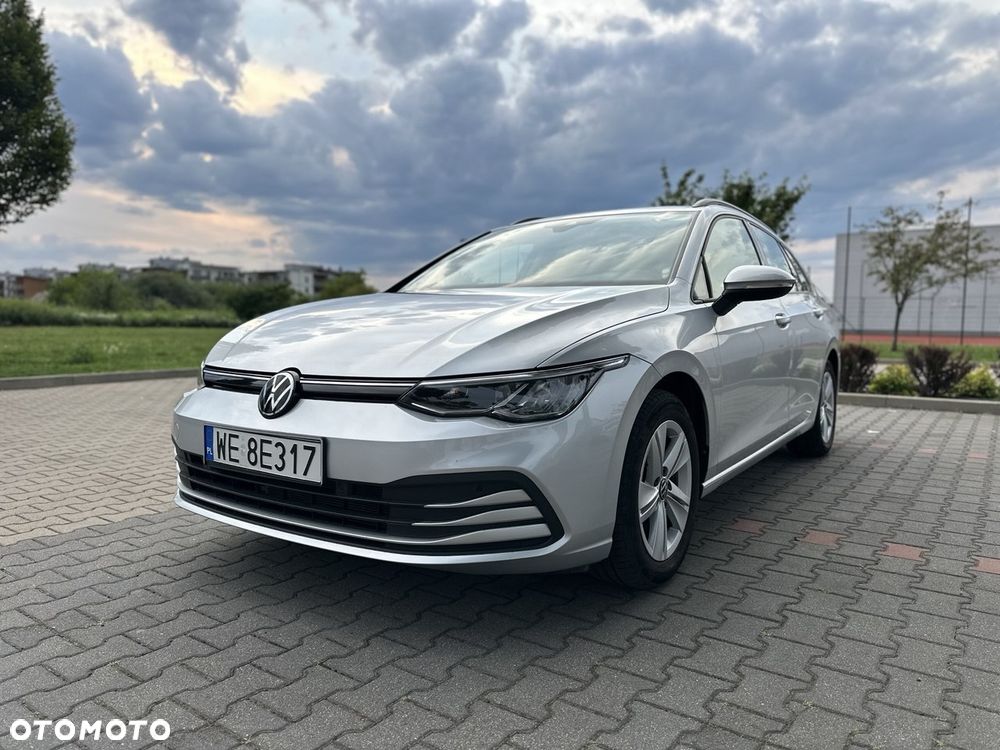 Volkswagen Golf 1.5 eTSI mHEV Life DSG - 3
