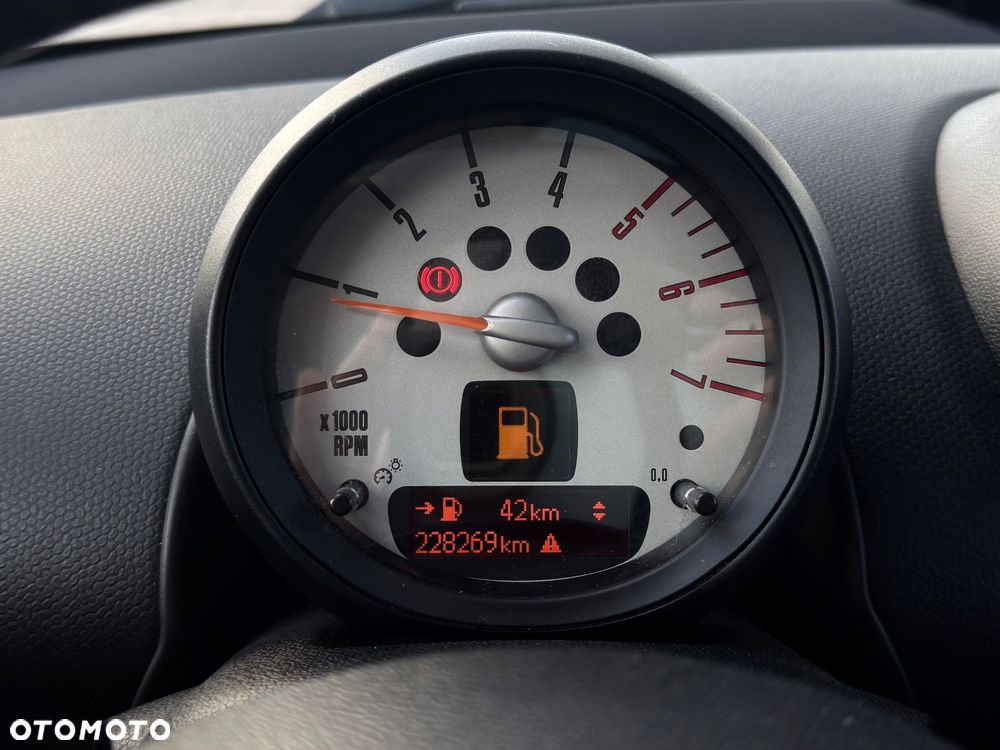 MINI Countryman Cooper D - 25