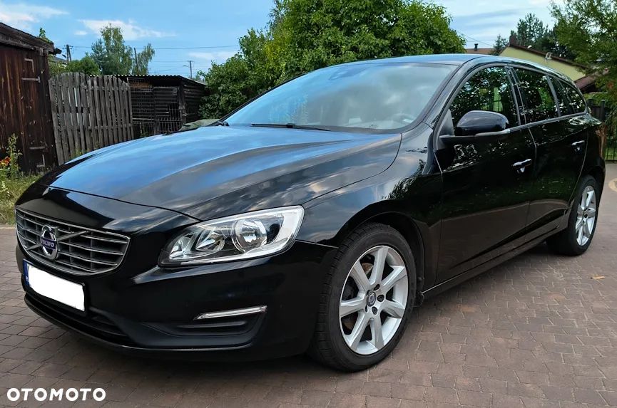 Volvo V60 D4 Drive-E Dynamic Edition (Kinetic) - 2