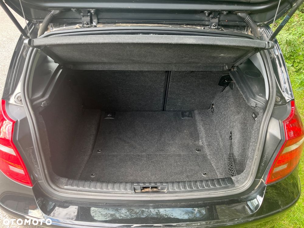 BMW Seria 1 116i - 15