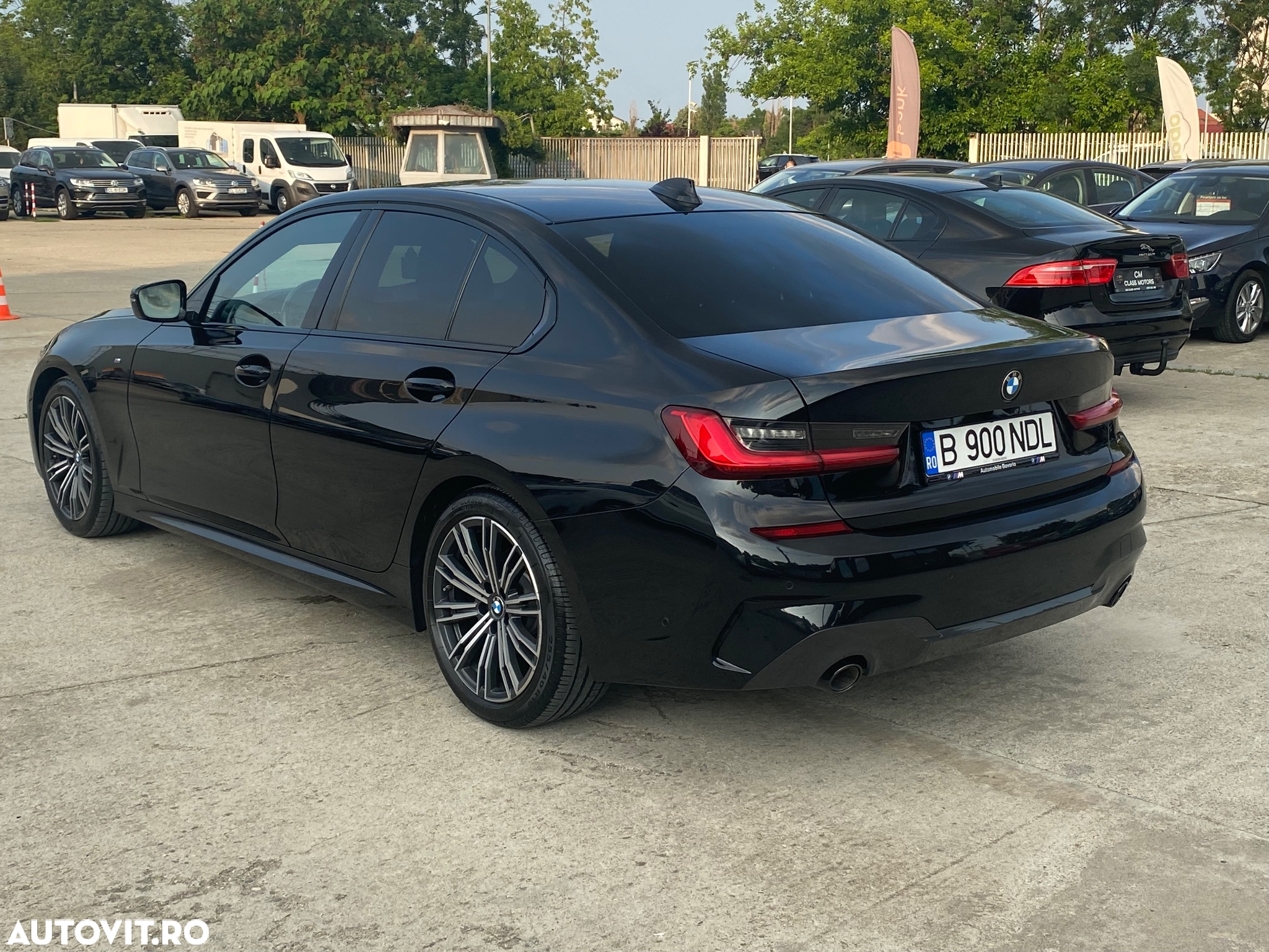 BMW Seria 3 - 32