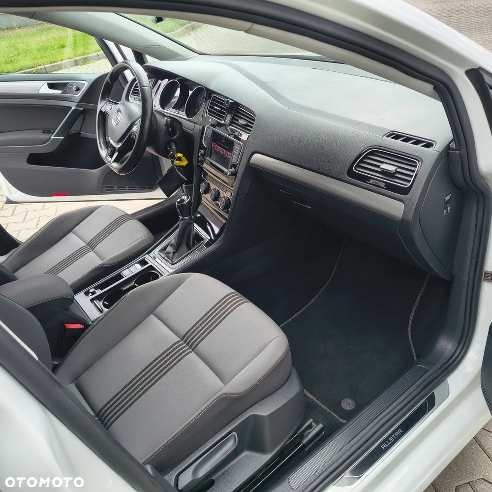 Volkswagen Golf Variant 1.6 TDI BlueMotion Technology Allstar - 7