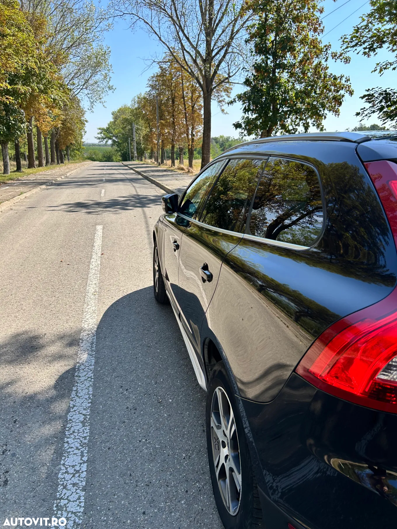 Volvo XC 60 2.4D AWD Aut. - 19