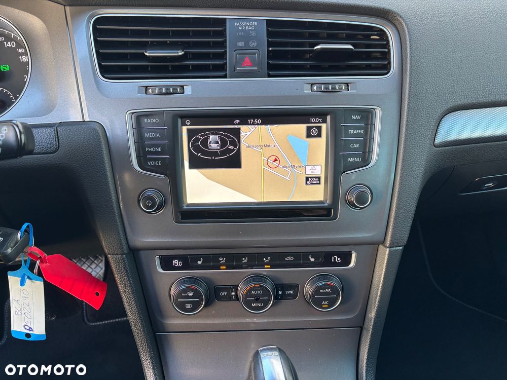 Volkswagen Golf 1.4 TSI BlueMotion Technology DSG Lounge - 31