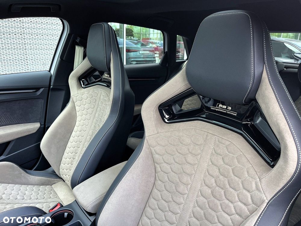 Audi RS3 Sportback TFSI Quattro S tronic - 23