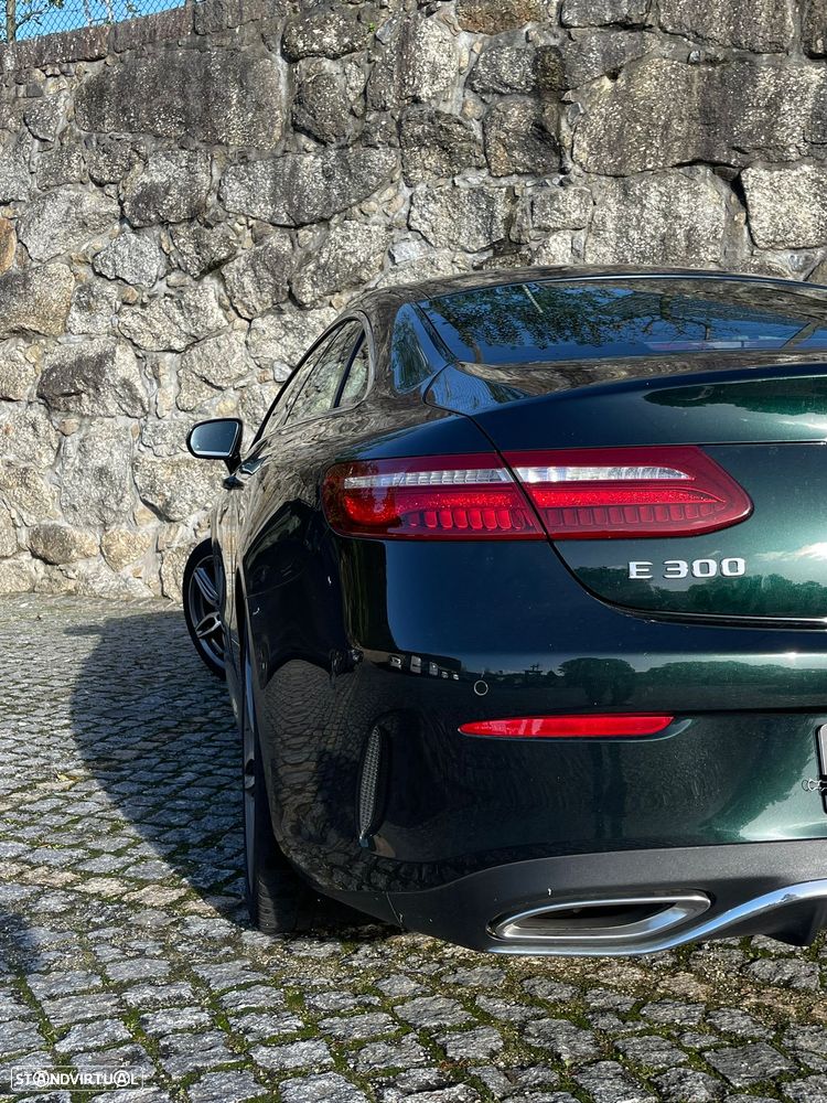 Mercedes-Benz E 300 9G-TRONIC AMG Line - 9