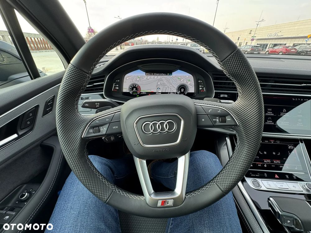 Audi Q7 - 24