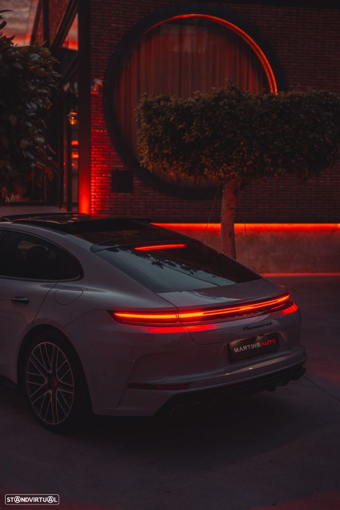 Porsche Panamera - 15