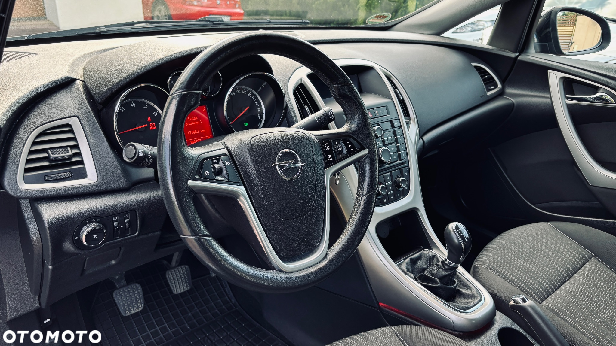 Opel Astra 1.4 Turbo Exklusiv - 19