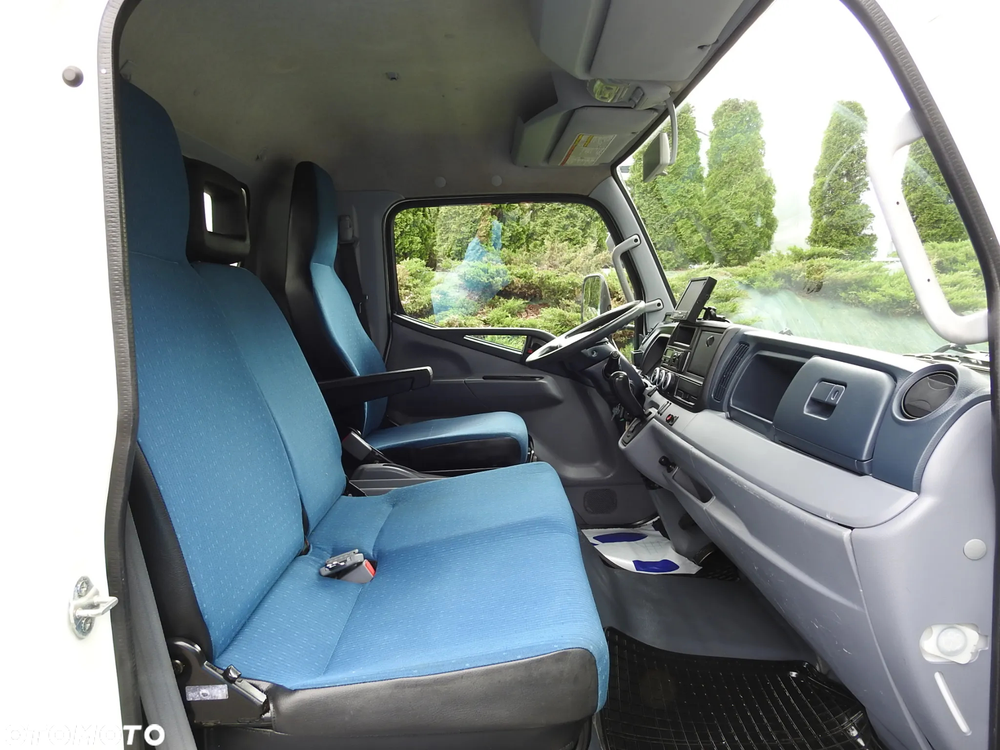 Mitsubishi CANTER FUSO 7C15 KONTENER CHŁODNIA WINDA 14 PALET -4*C ZASILANIE 230V KLIMATYZACJA AUTOMATYCZNA SKRZYNIA 150KM  [1866] - 40