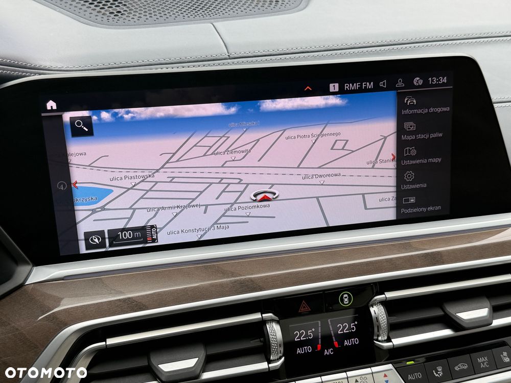BMW X7 xDrive40i - 34
