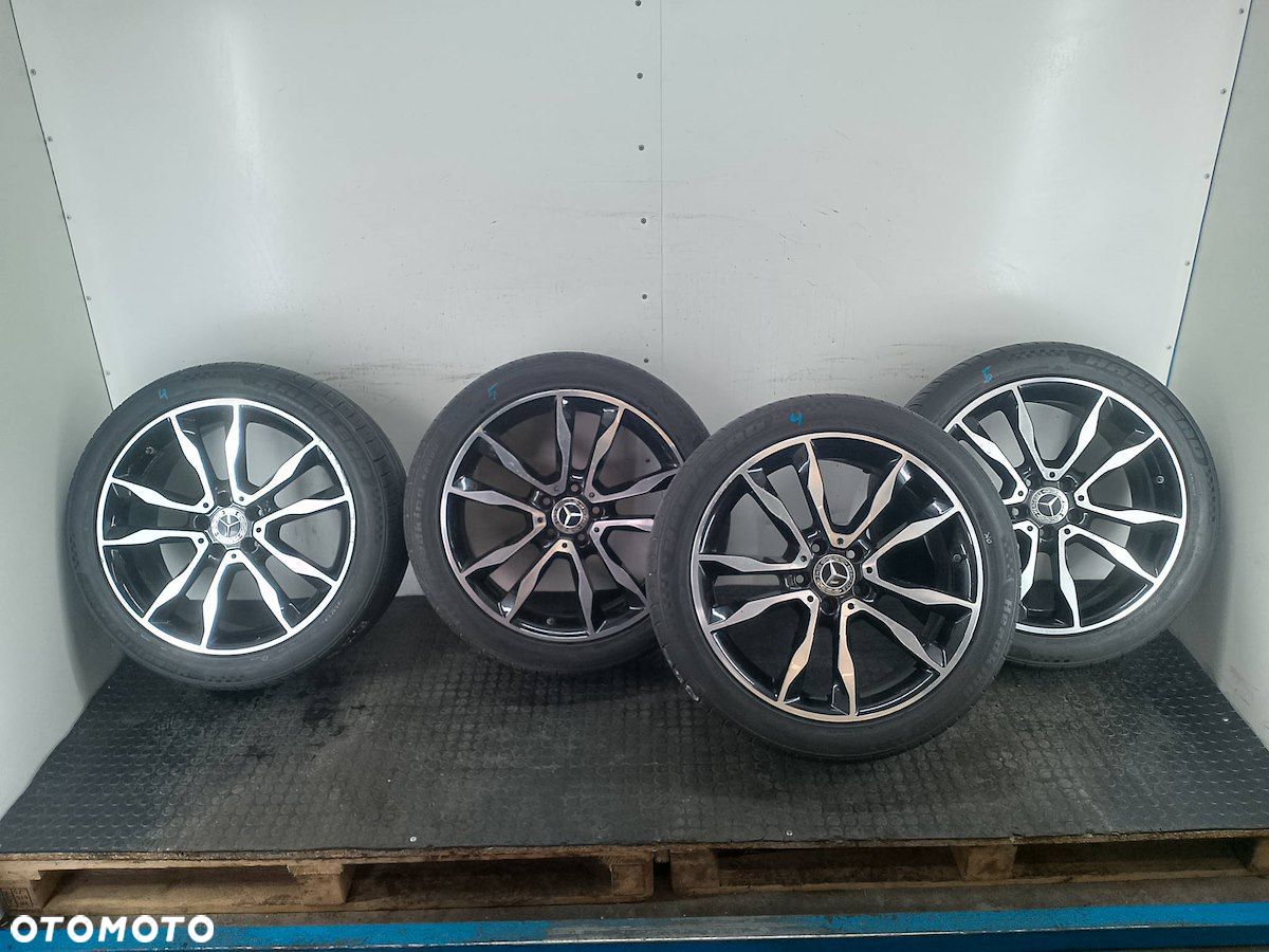 FELGI ALUMINIOWE KOMPLET 19 Z OPONAMI MERCEDES-BENZ GLA A1564010400 - 1