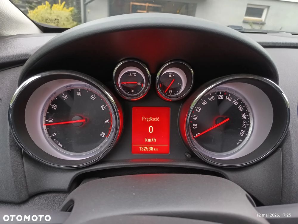 Opel Astra 1.4 T Active - 12
