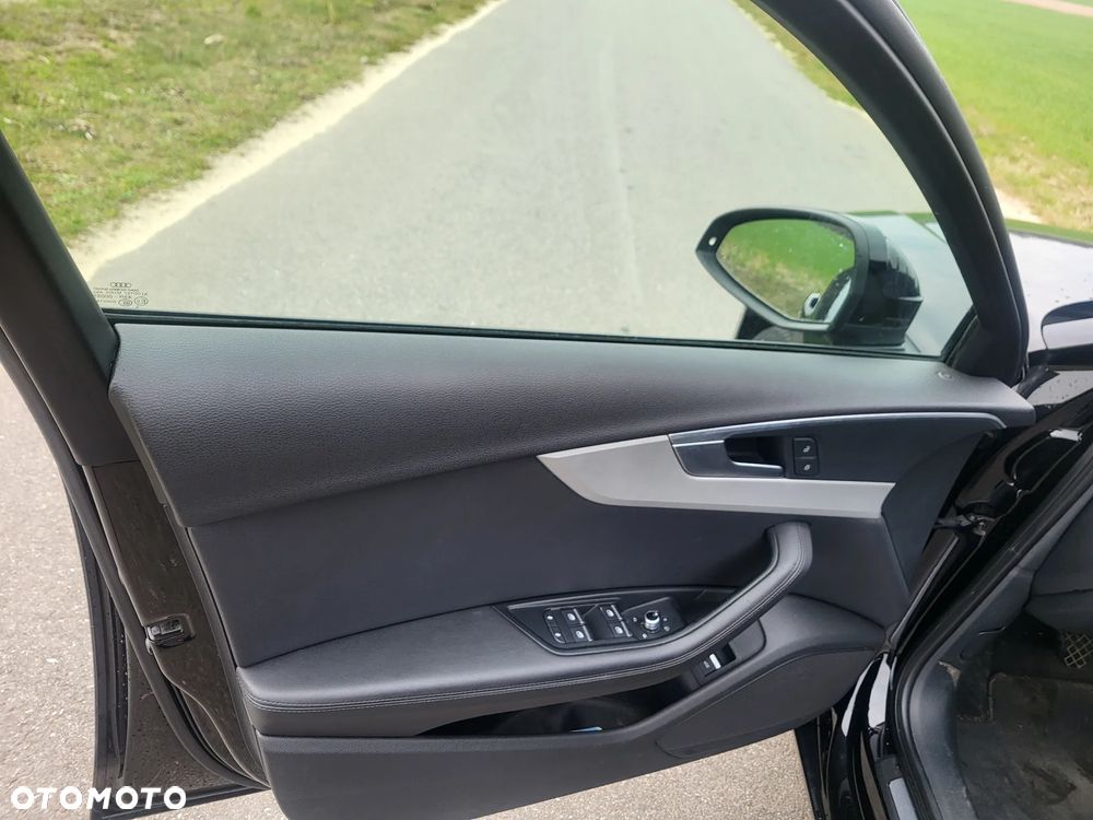 Audi A4 Avant 2.0 TDI - 10