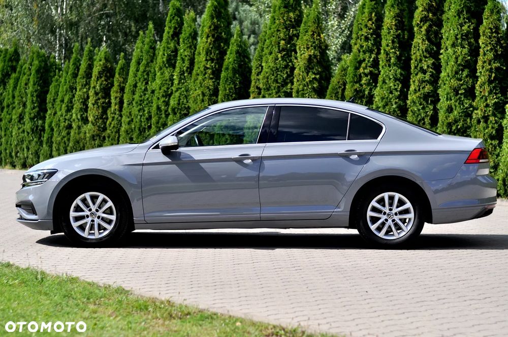 Volkswagen Passat 2.0 TDI EVO Business DSG - 11