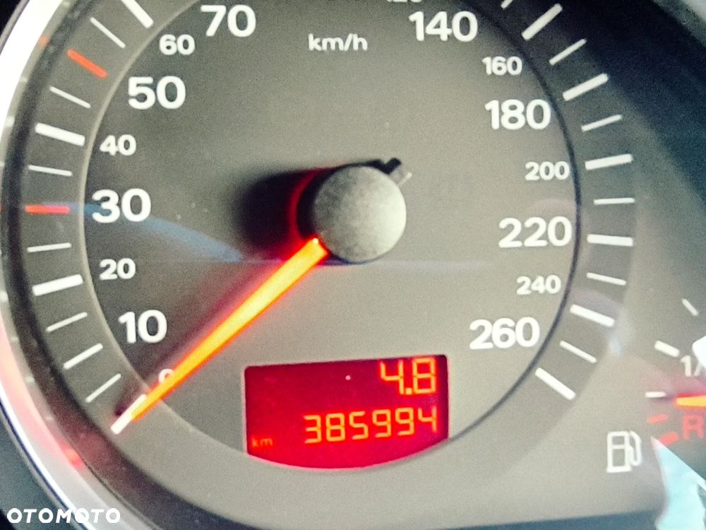 Audi A6 Avant - 13