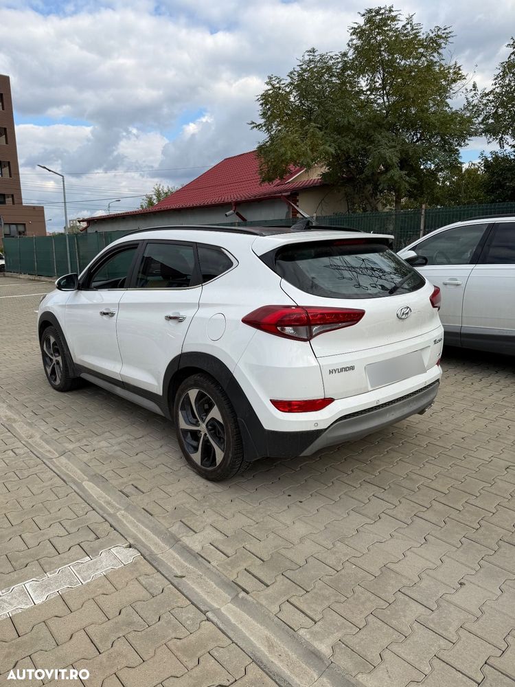 Hyundai Tucson - 3