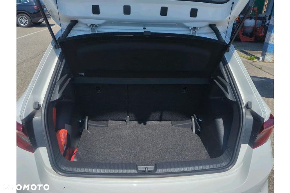 Skoda Fabia 1.0 TSI Ambition - 8