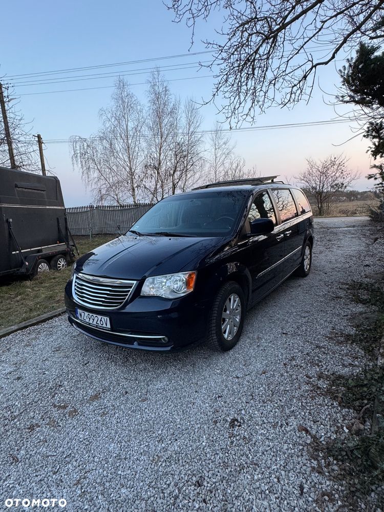 Chrysler Town & Country 3.6 Touring - 2