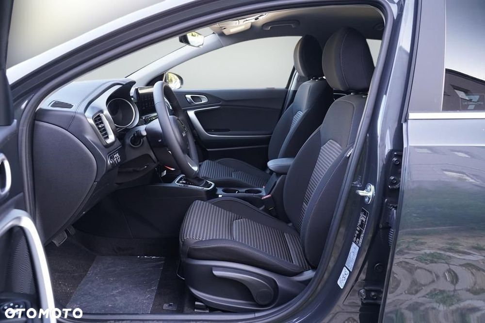 Kia XCeed 1.6 T-GDI M DCT - 12