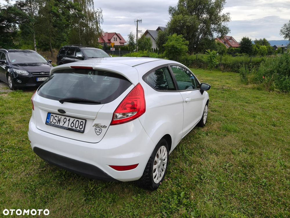 Ford Fiesta 1.25 Trend - 6