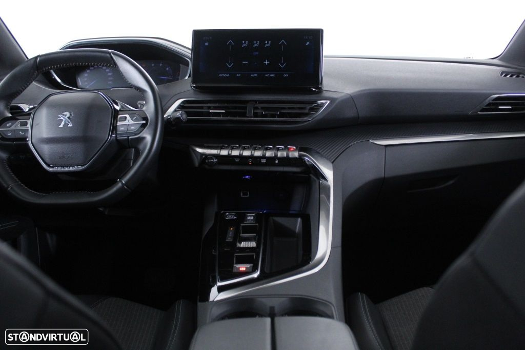 Peugeot 5008 1.5 BlueHDi Allure Pack EAT8 - 17