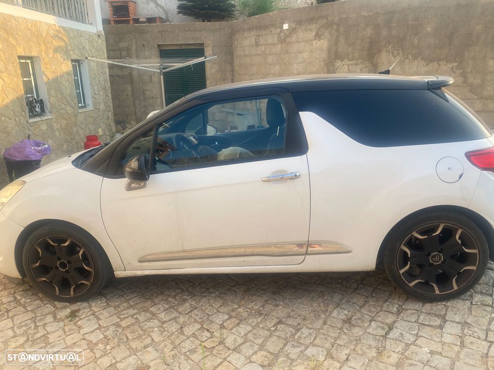 Citroën DS3 1.6 e-HDi Airdream Sport Chic - 3