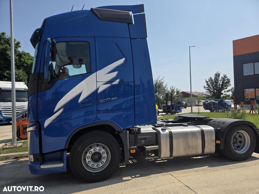 Volvo FH500, euro 6, 2020, 506.819km, cutie automata, 2 rezervoare TOTAL 1.015l, frigider, Aer cond stationare, anv BALON punte fata 90% ok, spoilere cabina, motor 12,7l, rulat doar in GERMANIA, posibilitate leasing 4 ani, PROMOTIE 47.900 EUR+Tva - 6