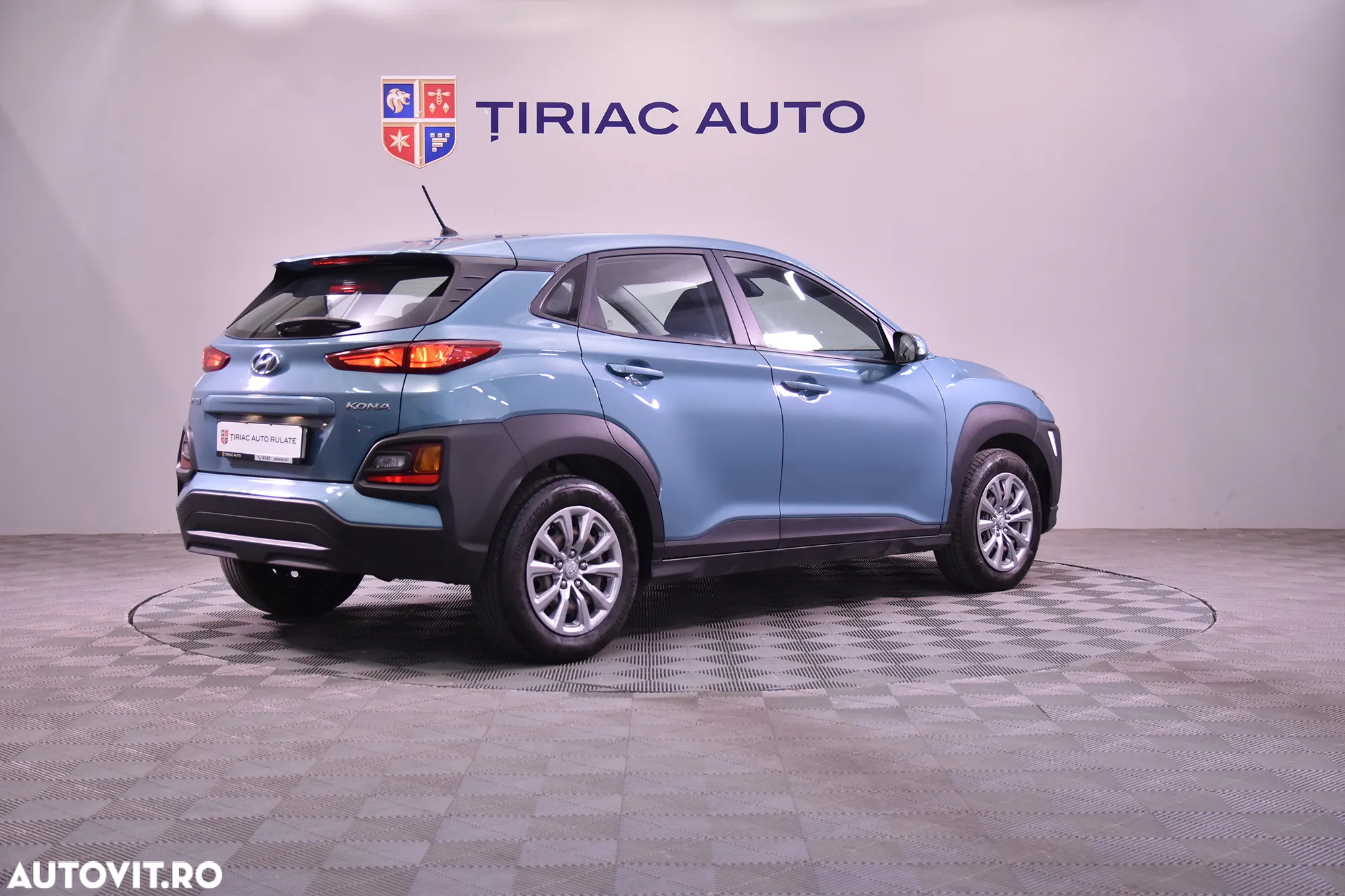 Hyundai KONA - 5