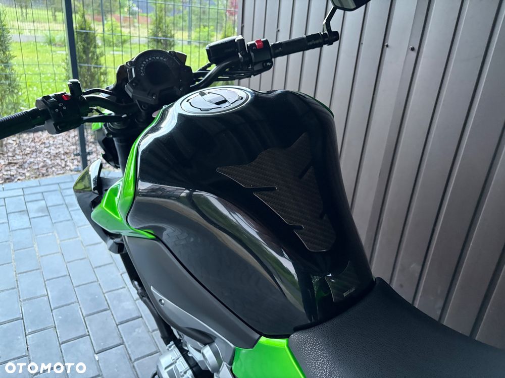 Kawasaki Z 900 - 17