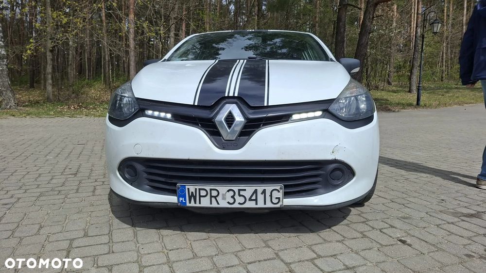 Renault Clio - 13