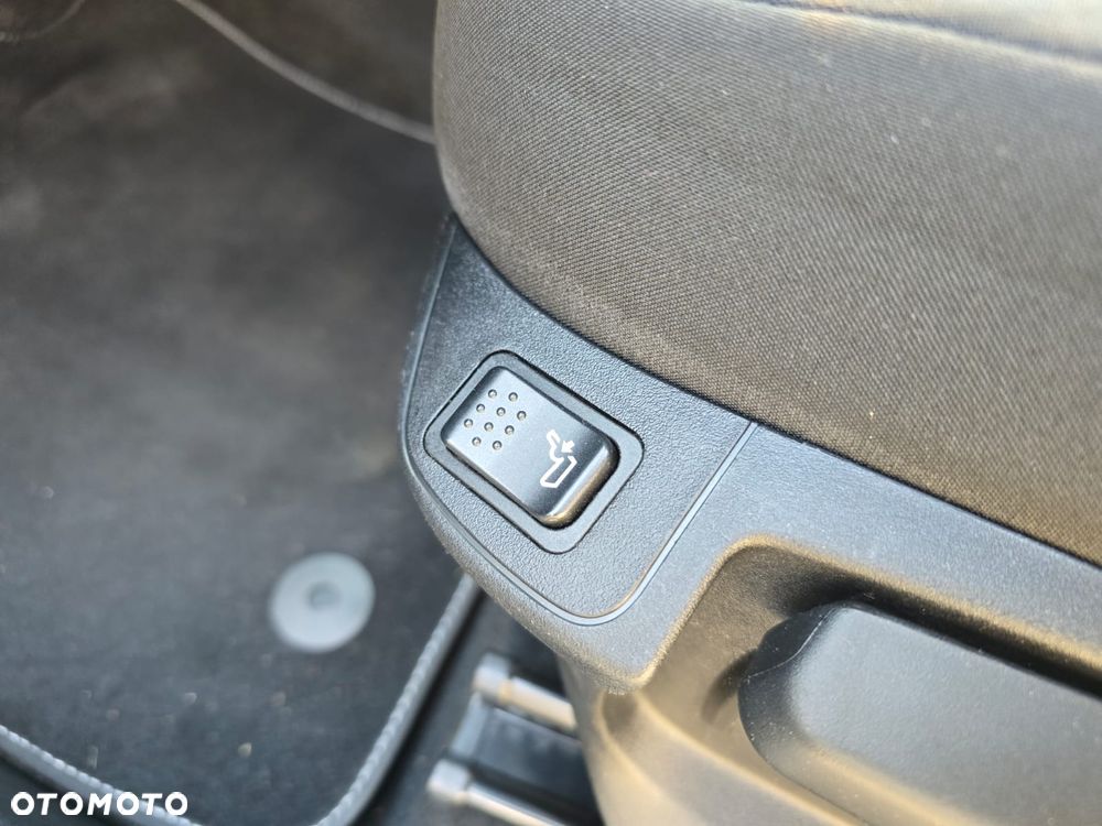 Fiat Tipo 1.4 T-Jet Lounge - 33