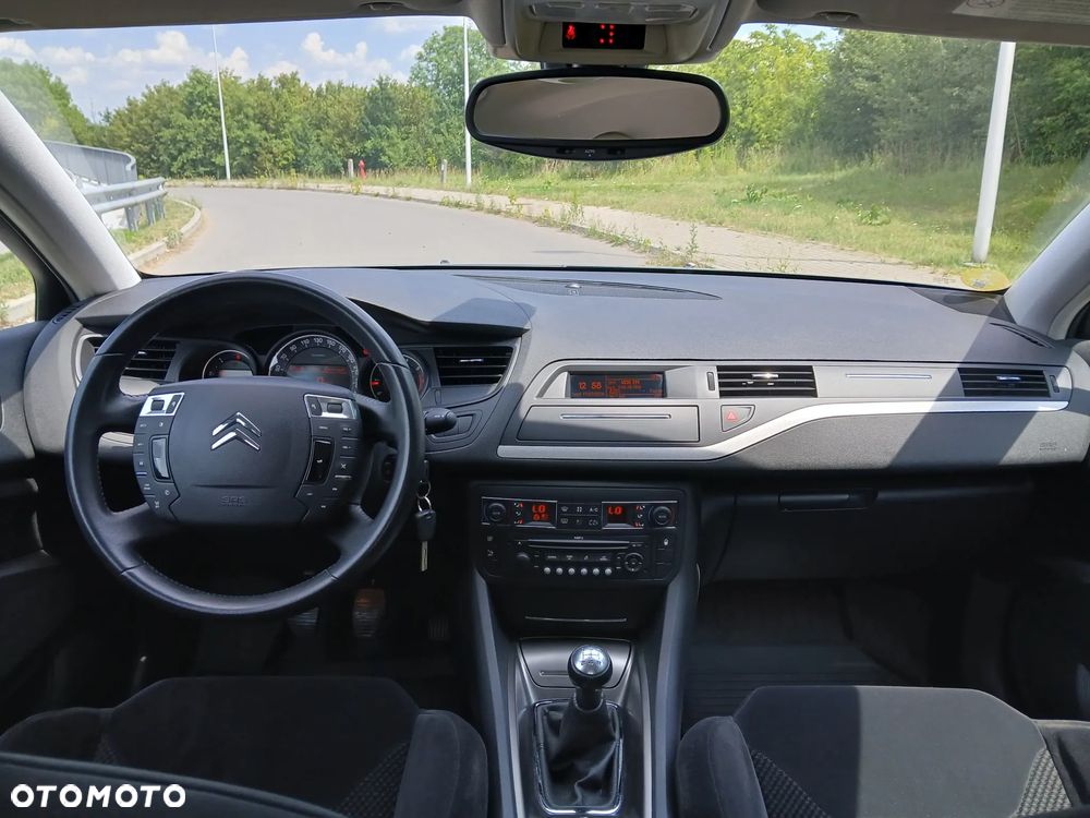 Citroën C5 2.0 16V Confort - 13