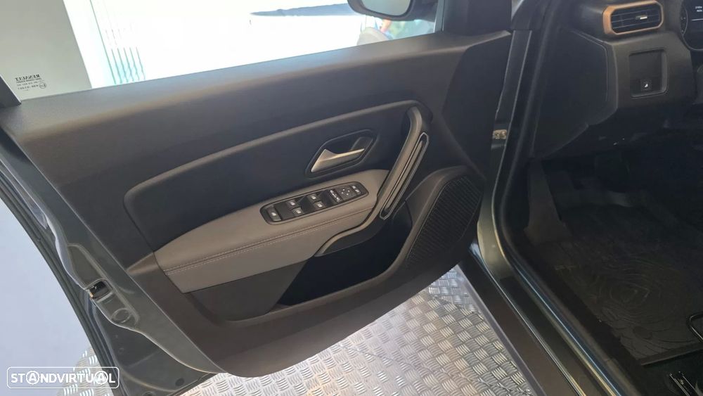 Dacia Duster 1.3 TCe Extreme EDC - 35
