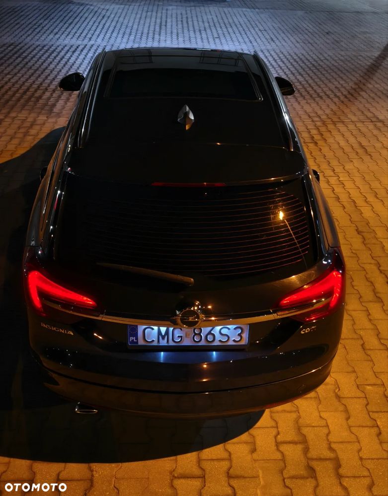 Opel Insignia - 16