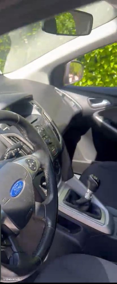 Ford Focus - 4
