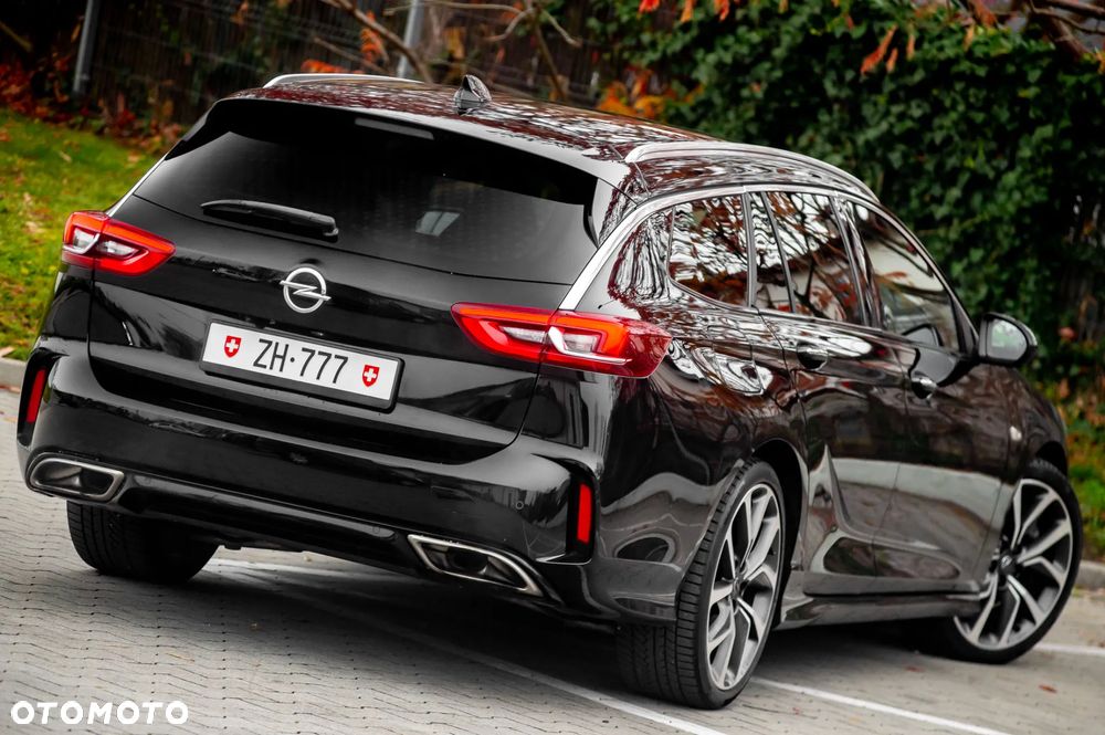 Opel Insignia 2.0 T 4x4 GSi S&S - 16